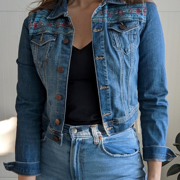 H&M Jean Jacket with patterned back detail - Picture 1 of 3